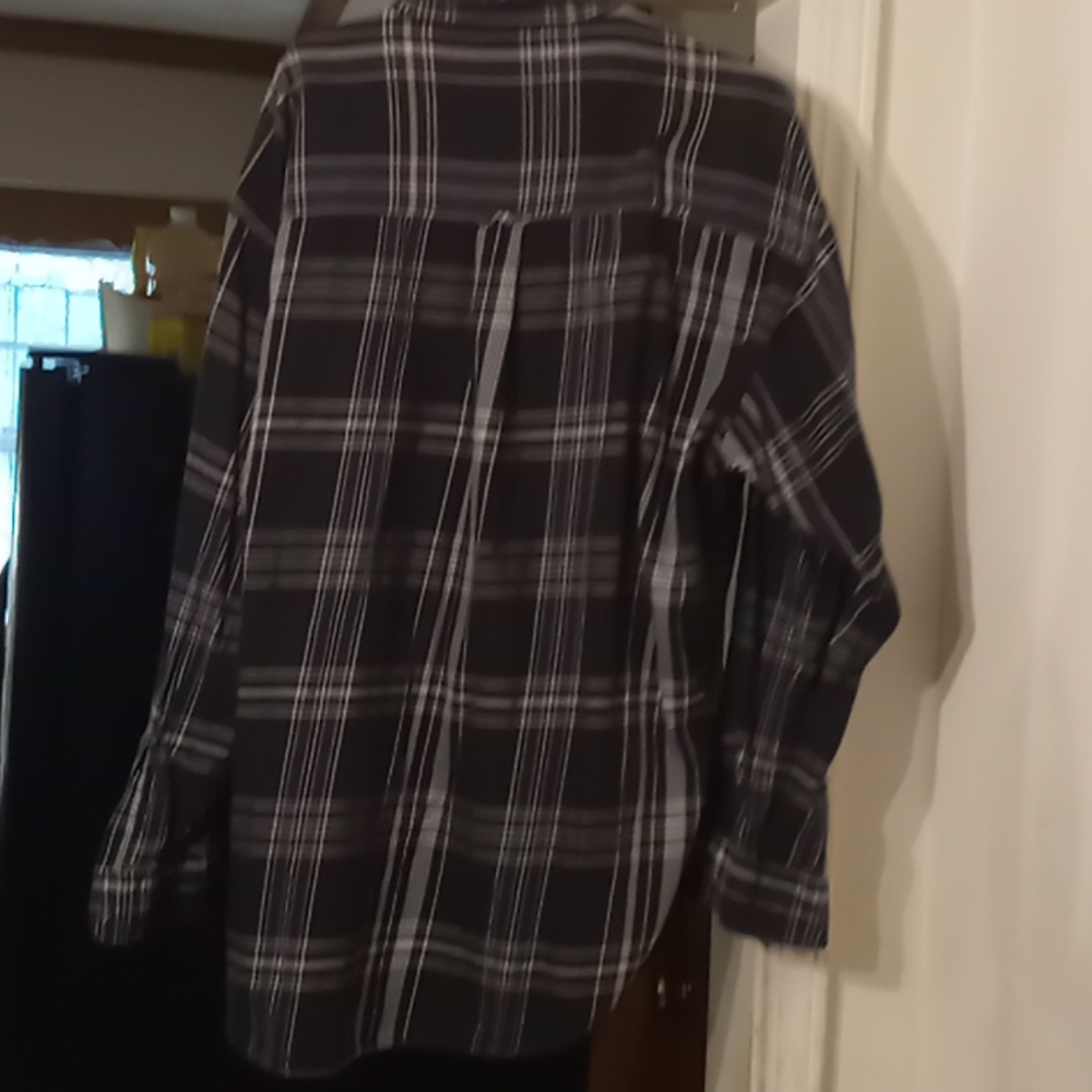 BRAND NEW SHIRT